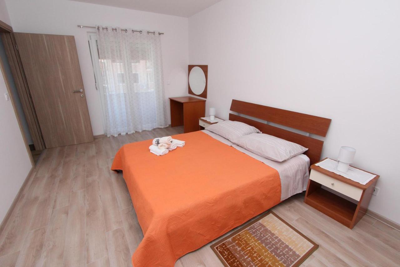 Apartments Eni Rovinj Exterior foto